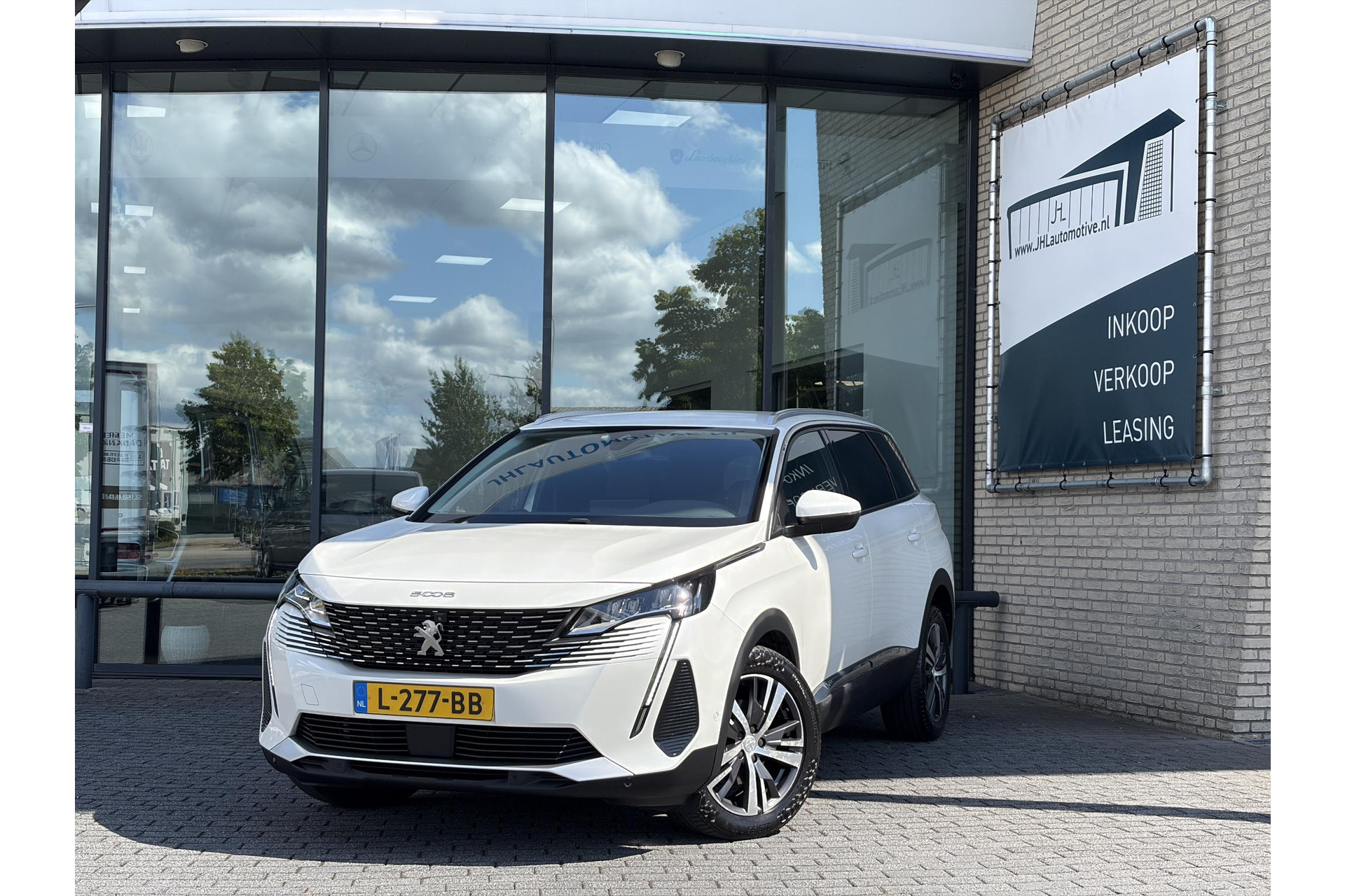 Peugeot 5008 1.2 PureTech Allure*ECC*CAM*7-ZIT*NAVI*LED*CRUISE*